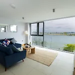 Tur An Tsaile - Galway Lakeside Apartments